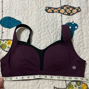 lululemon athletica Deep Purple Sports Bra Tata tamer style